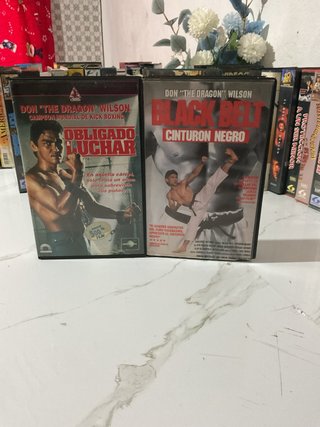 2 Películas VHS: Obligado a Luchar y Cinturón Negr