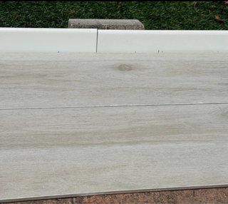 Suelo Porcelánico Efecto Madera 23x120