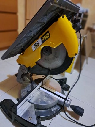 Ingletadora Femi TR090