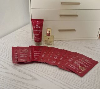 Lote Nuxe Merveillance Lift y Huile