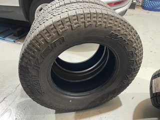 Neumáticos Falken Wildpeak 225/75/16 C 110/112