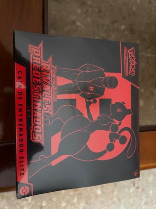 Caja de Entrenador Élite Rivales Predestinados