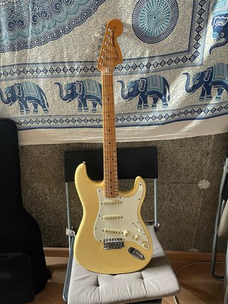 Fender Stratocaster Vintera II 70s
