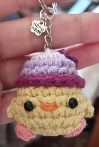 Llavero Amigurumi de Pollito