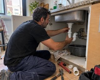 Servicios de fontanero profesional Bcn alrededores