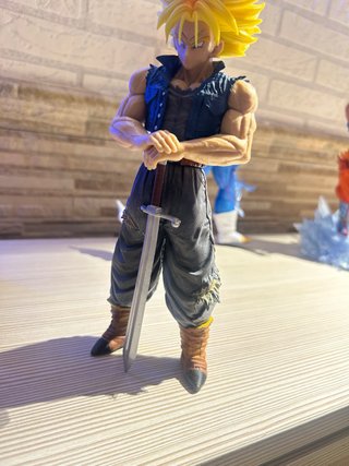 Figura Trunks Dragon Ball