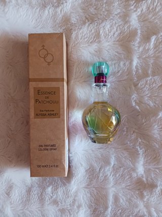 Perfume Essence de Patchouli Alyssa Ashley