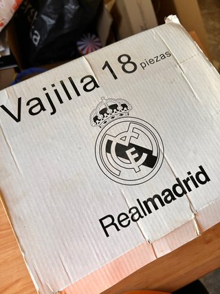 Vajilla Real Madrid 18 piezas