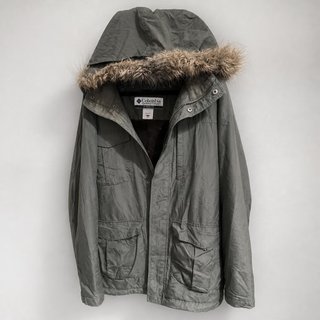 Parka Columbia Kaki con Forro de Pelo