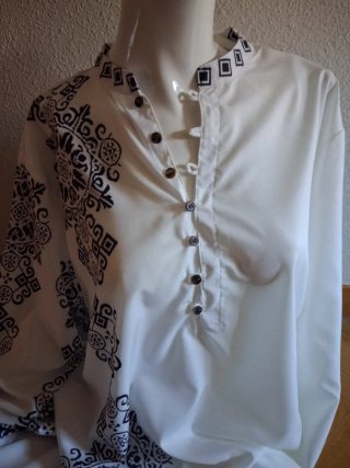 Blusa Blanca y Negra Talla XXXL
