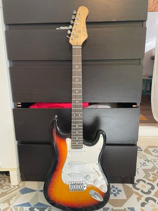 Guitarra Eléctrica Ozan Sunburst