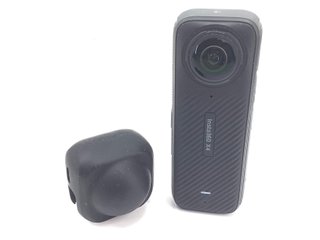 E693141-0 CAMARA DEPORTIVA INSTA360 X4