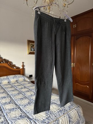 Pantalón de chándal Adidas gris