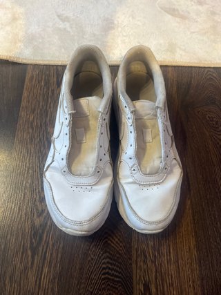 Zapatillas Nike Blancas sin cordones (las lavamos)