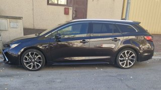 Toyota Corolla Touring Sport 180H Advance