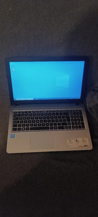 Portátil Asus F540S
