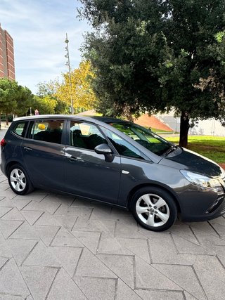 Opel Zafira Tourer 2015 7 plazas muy cuidada