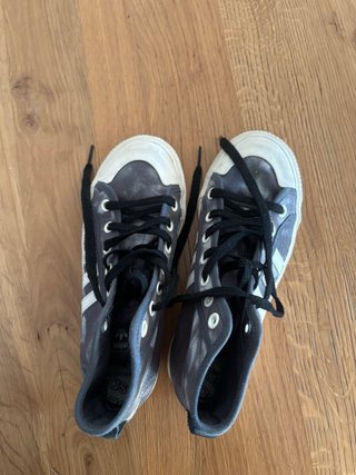 Zapatillas Adidas Altas Gris y Blanco