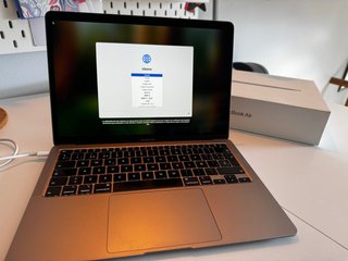 MacBook Air 13” (2020) Gris Espacial