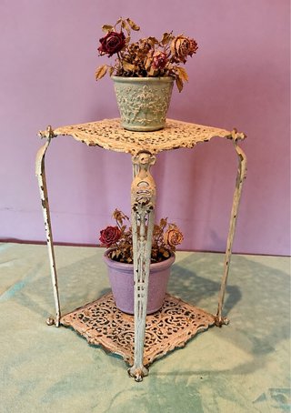 Mesa Auxiliar de Hierro