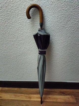 Paraguas Jani Markel con Mango de Madera