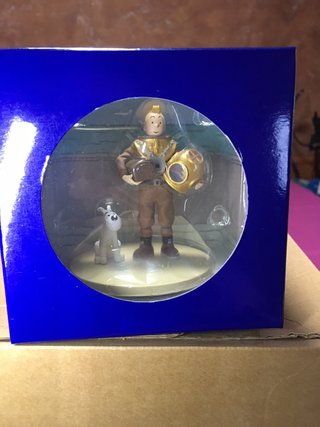 Figura Tintín Submarinista en Caja Azul