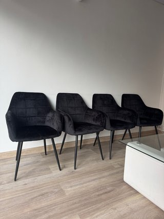 Set de 4 sillas de terciopelo negro