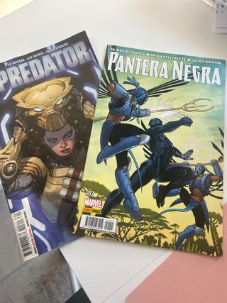 Pack comic Predator (EEUU) y Pantera Negra Marvel.