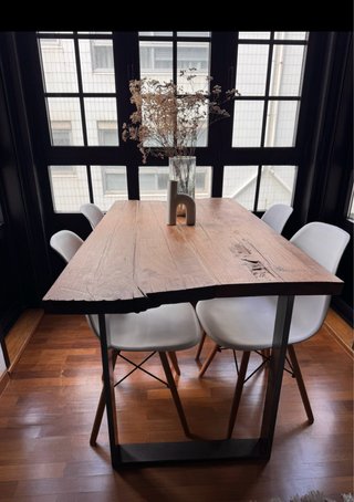 Mesa de Madera Maciza Estilo Industrial