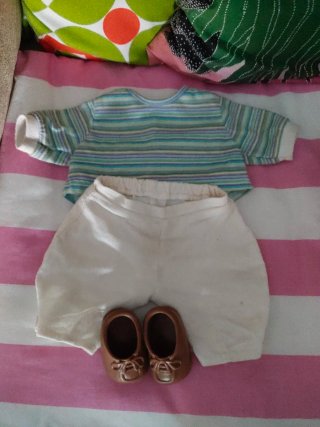 Conjunto de Ropa para Muñeco Nenuco