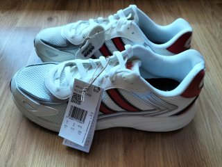 Adidas Eclyptix 2000, T 43 (1/3) con etiqueta