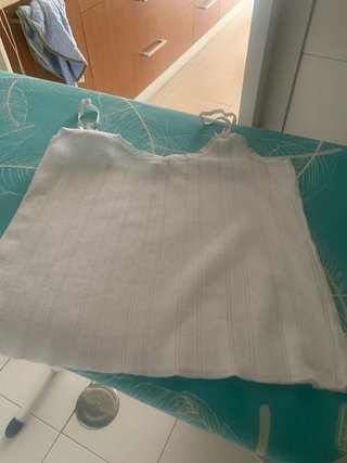 Camiseta de tirantes blanca Zara