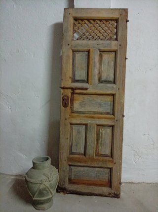 Puerta antigua de madera con celosía 151x51cm