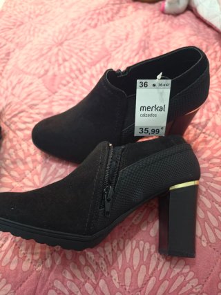 Zapatos de tacón Merkal negros talla 36