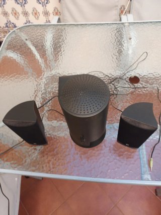 Sistema de Altavoces JVC con Subwoofer