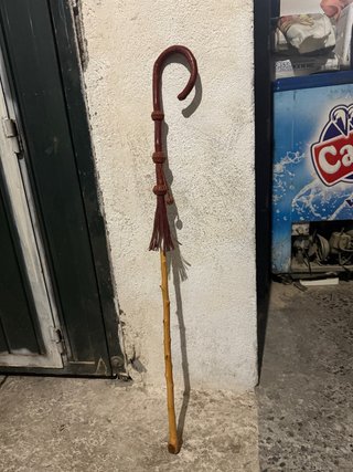 Garrota de madera de melocotonero silvestre