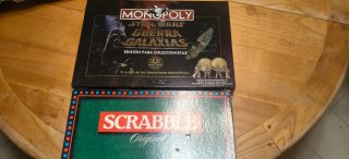 Juegos de mesa Monopoly Star Wars y Scrabble