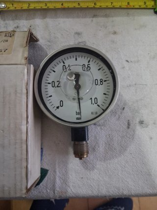 Manómetro WIKA G1/2A