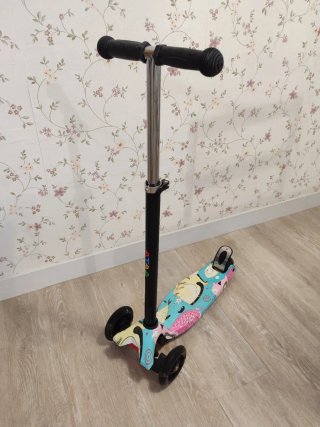 Patinete Infantil 3 Ruedas ATAA Flash con luces
