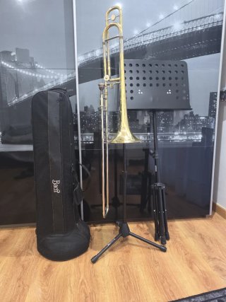 Trombón Bach TB503B