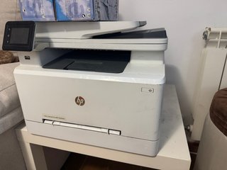 Impresora HP Color LaserJet Pro MFP