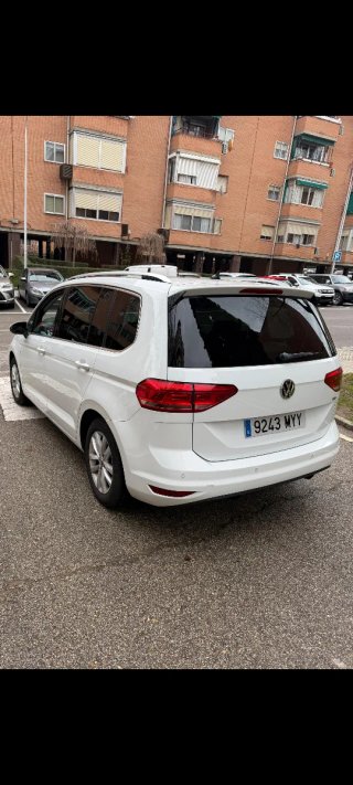 Volkswagen Touran 2016