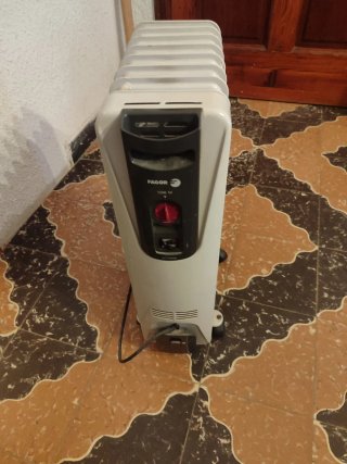Radiador de aceite Fagor 1500W