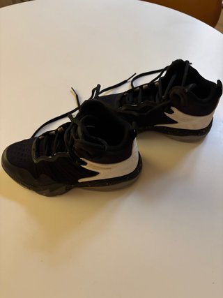 Zapatillas Baloncesto Niñxs Talla 34