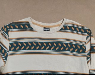Sudadera Kultivate Estampado Geométrico