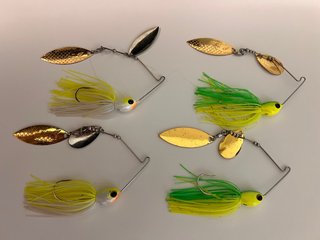 Set de 4 Spinnerbaits Payforward