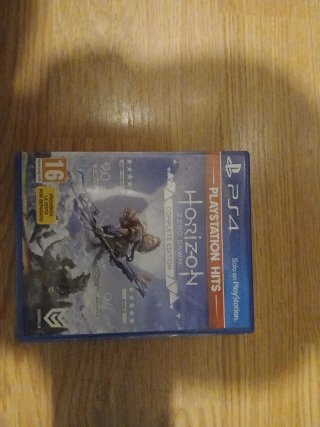 Horizon Zero Dawn Complete Edition PS4