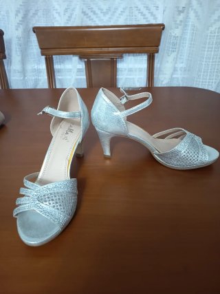 Sandalias de Fiesta Plateadas Fama Talla 36