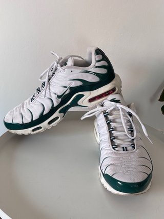 Zapatillas Nike Air Max Plus Blancas y Verdes