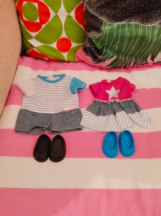 Conjunto de Ropa y Zapatos para Muñeco Nenuco